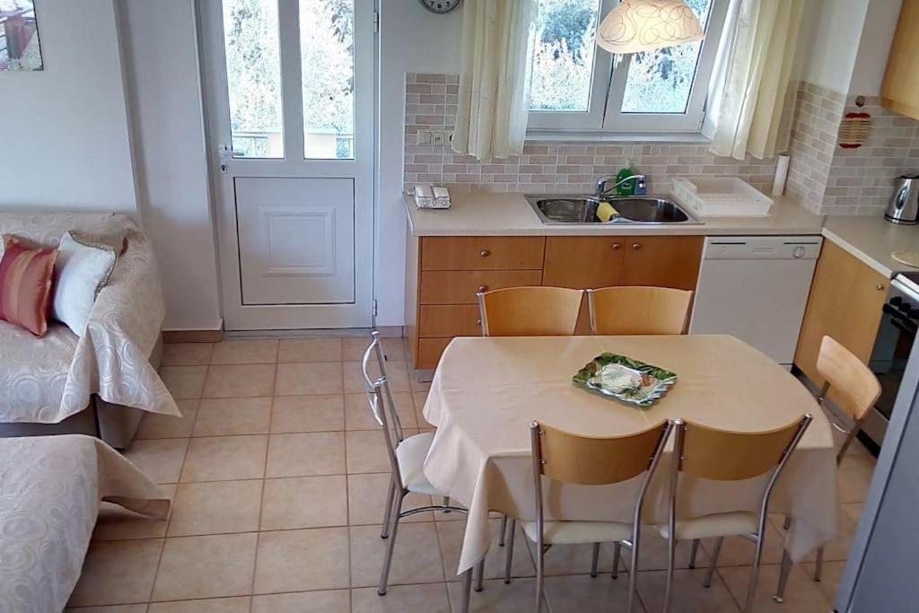 Cozy New Apartments Nea Chora ハニア エクステリア 写真